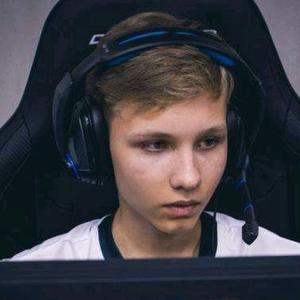 必用奖杯来 必用奖杯来