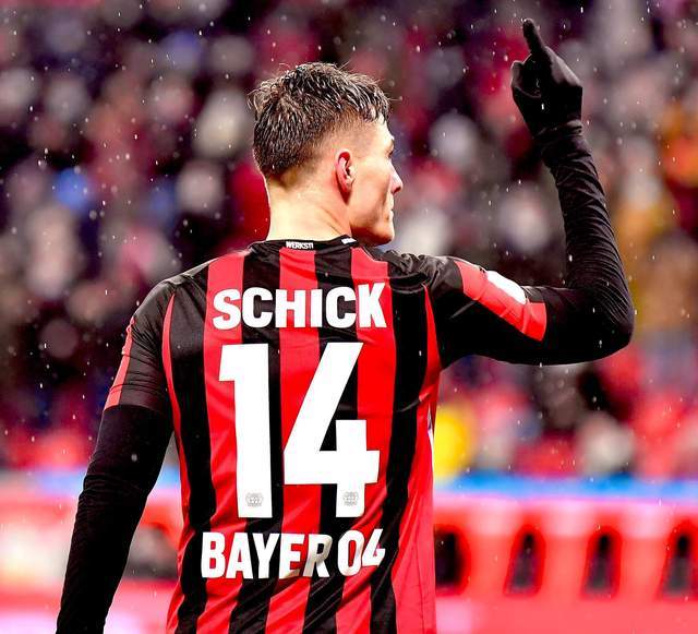 而祖巴茨正 而祖巴茨正