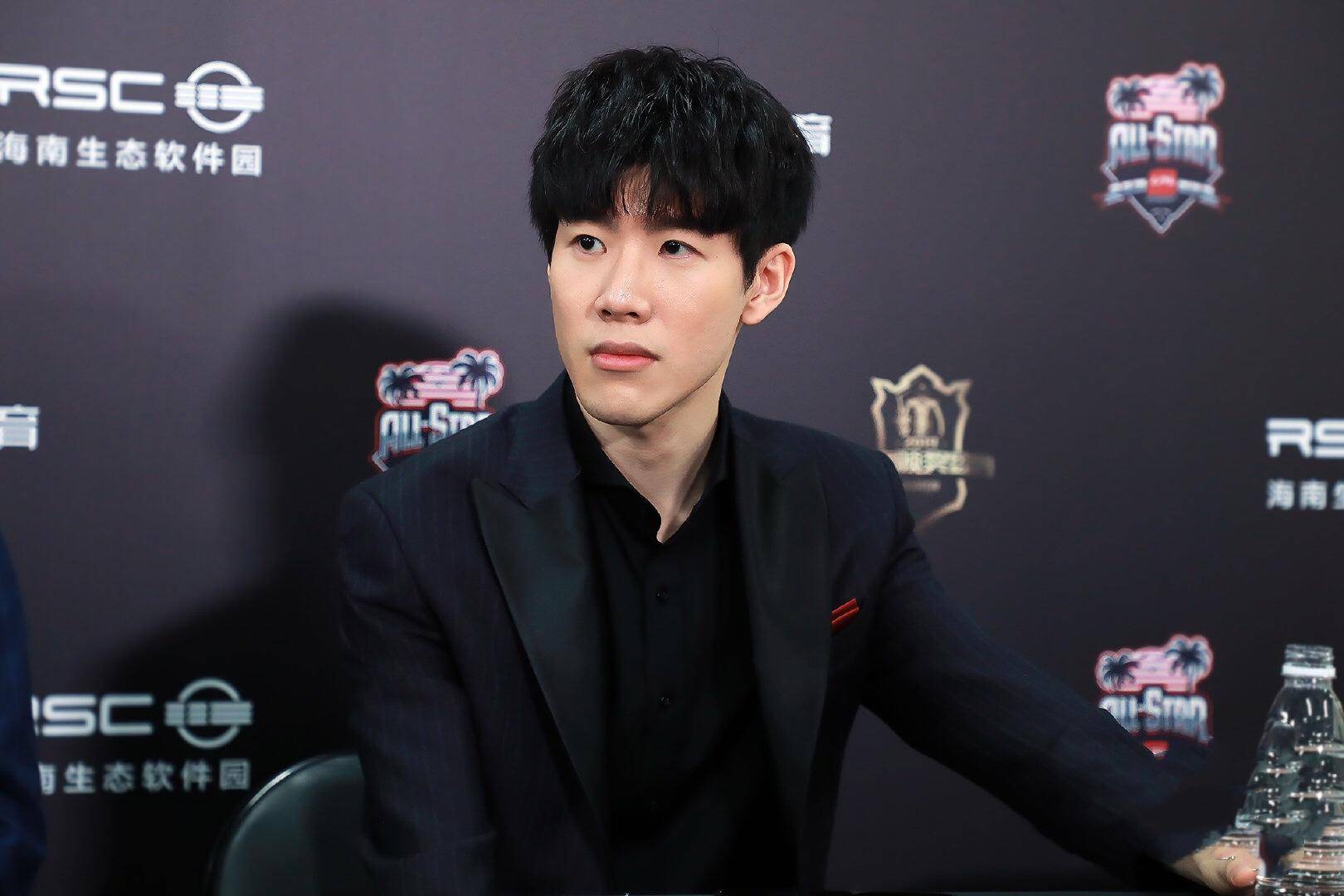 了与表现挂 了与表现挂