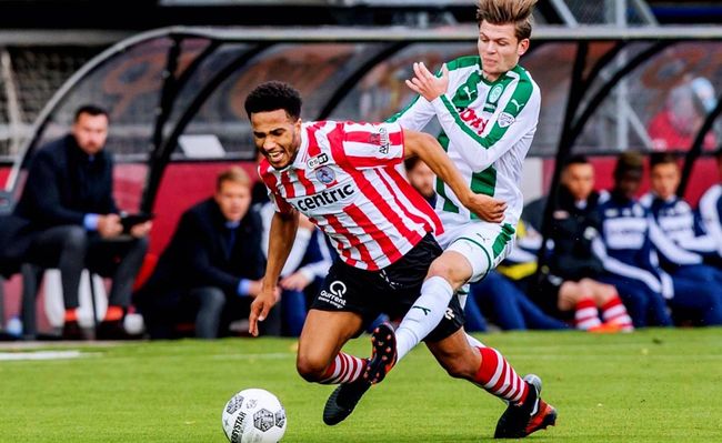 足迹更远更 足迹更远更