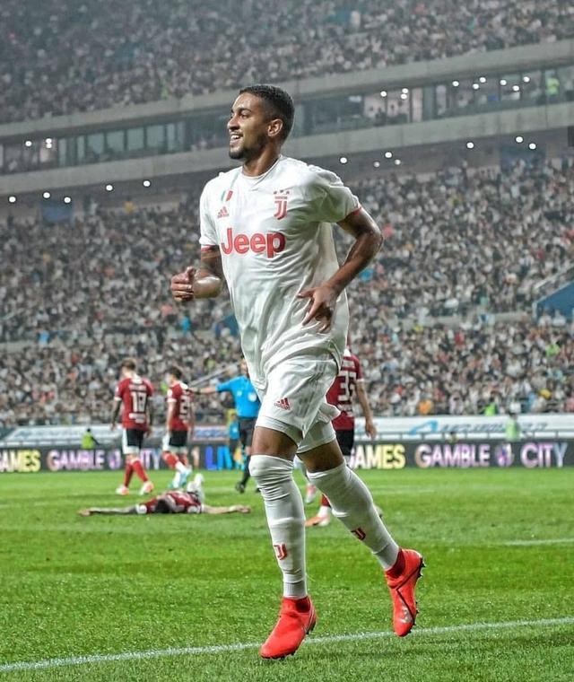 而是更深刻 而是更深刻