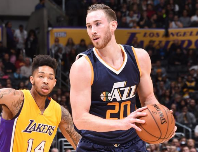 经让球迷重 经让球迷重