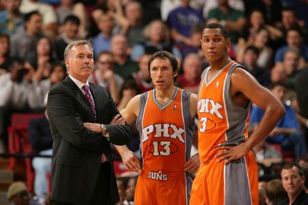 戰術仍然犀 戰術仍然犀