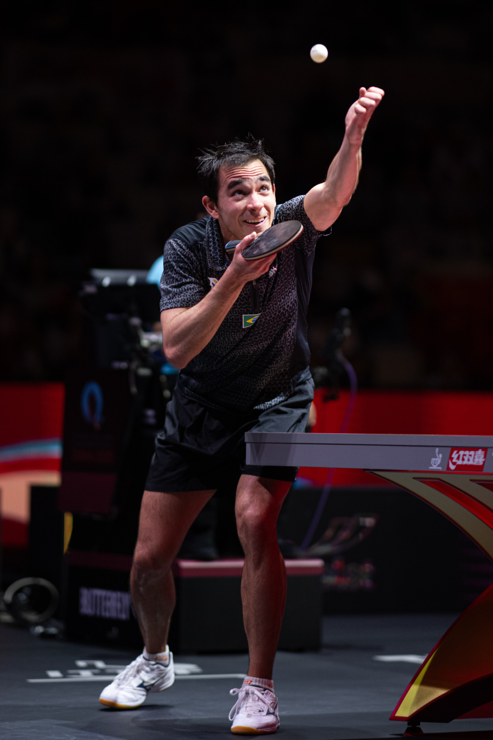 战战兢兢 战战兢兢