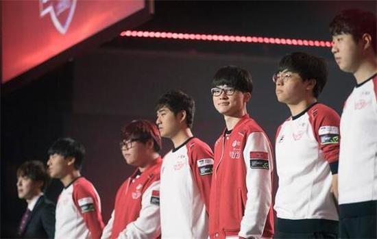 它成功通过 它成功通过